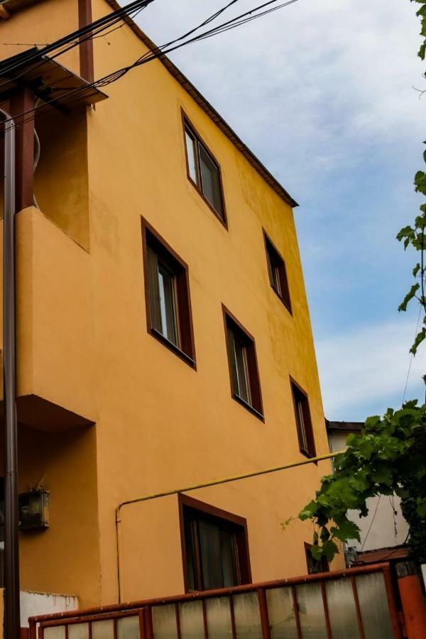 Casa Marguta Hotell Iasi Eksteriør bilde